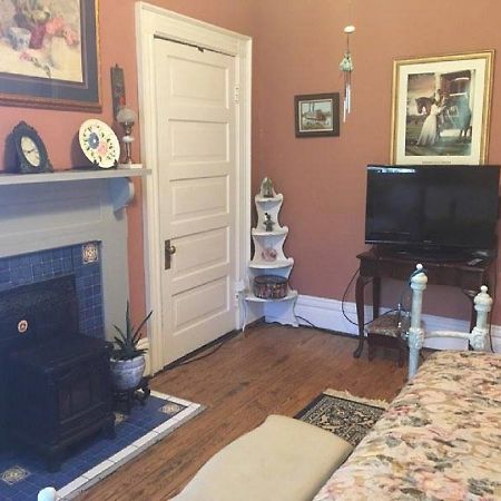 Inn Upon Moon River Plantation Chester Экстерьер фото