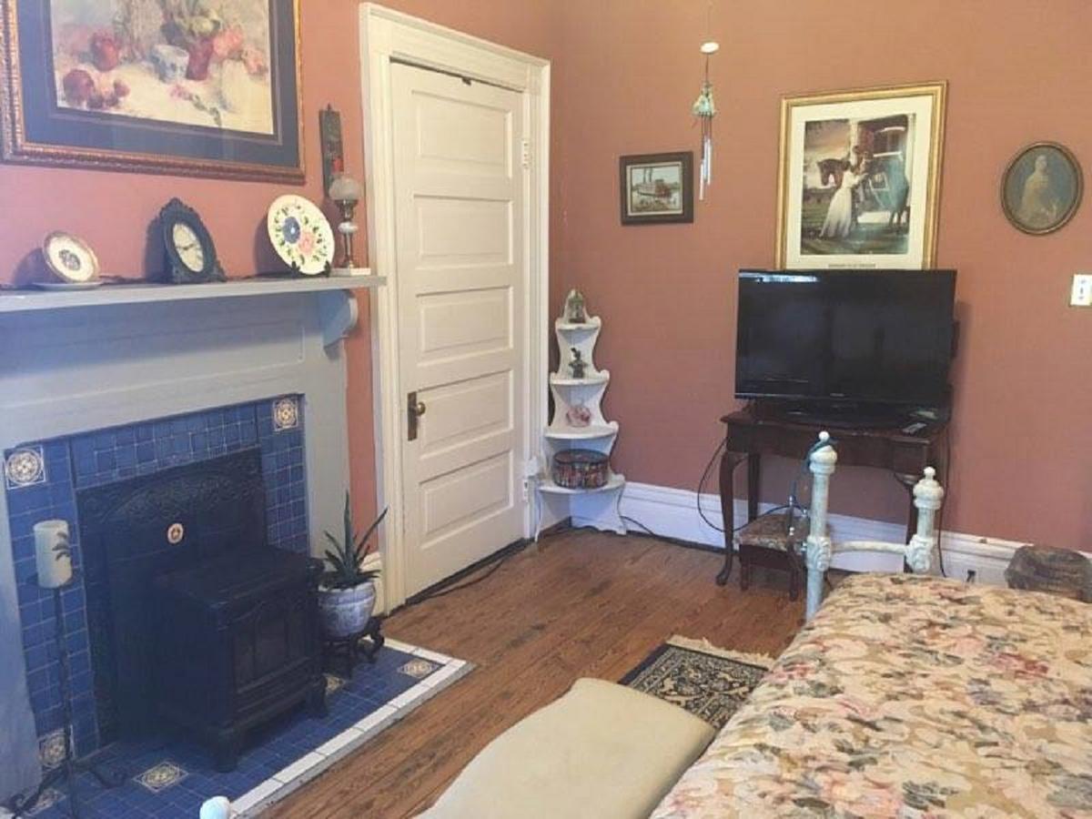 Inn Upon Moon River Plantation Chester Экстерьер фото
